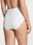 Load image into Gallery viewer, Calida Classic Lycraspitze Midislip white - Vital Sanitätshaus