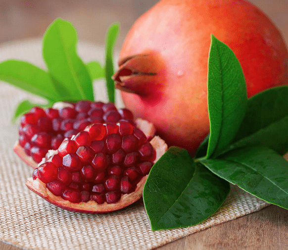 Werkmeister: Kryotherm natur Granatapfelkernkissen ca. 20x30 cm - Vital Sanitätshaus